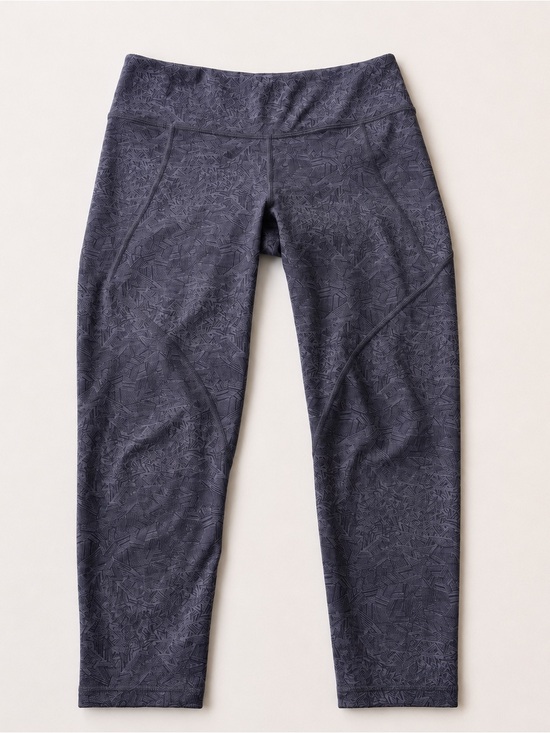 Patagonia Pants - Patagonia Women’s Cropped Leggings - Black/Grey with Subtle Pattern